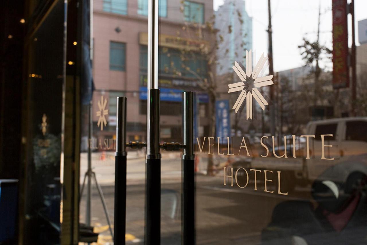 Vella Suite Hotel Suwon Exterior foto